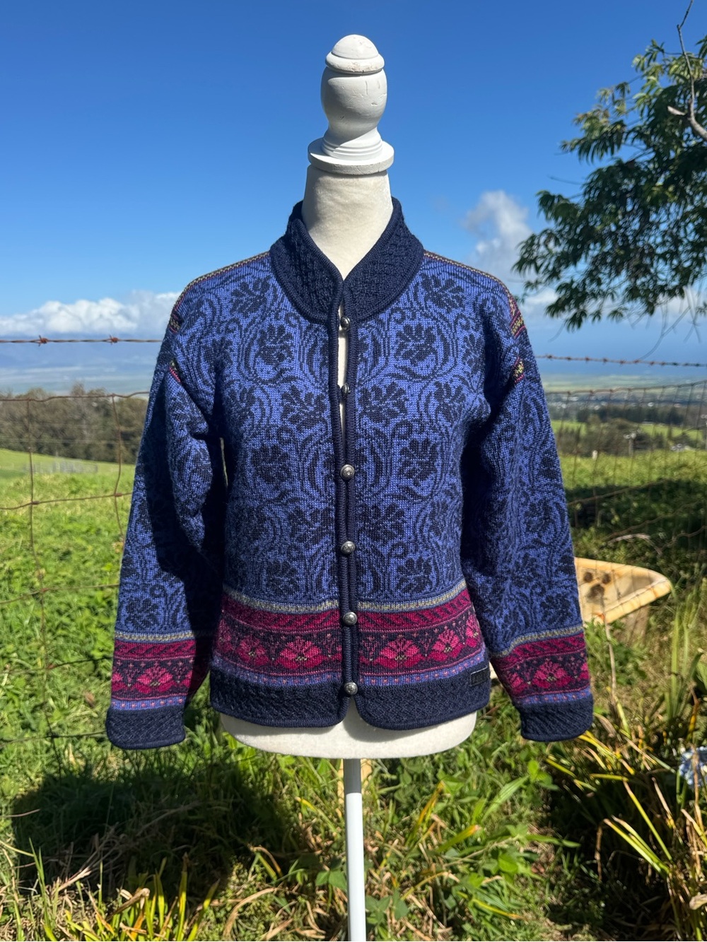 Vintage Dale of Norway Fair Isle Cardigan Sweater Norway Nordic Wool Small